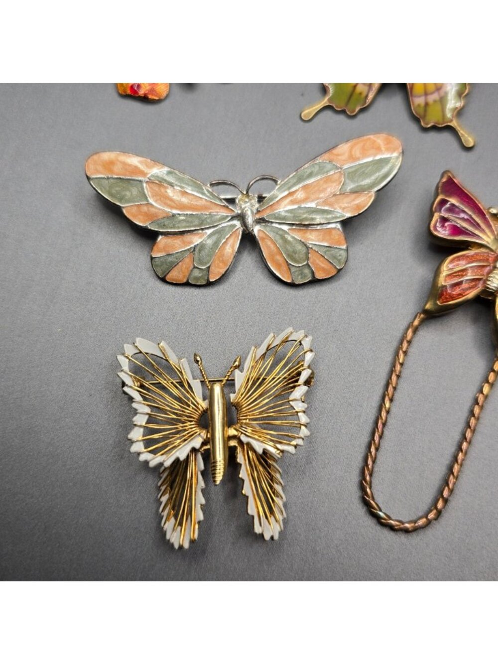 Vintage Butterfly Brooch Lot of 8 Cloisonne Enamel Earrings Gold Tone Statement - Picture 5 of 13
